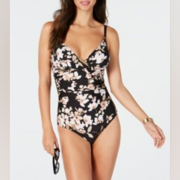 Calvin Klein Other - Calvin Klein Watercolor Floral Printed Twist-Front Tummy-Control One-Piece Sz 12